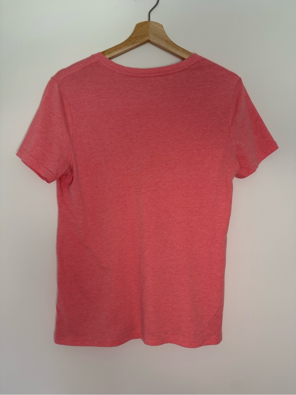 Time and Tru Coral Fire Heather V‑Neck Tee - Picture 2 of 3